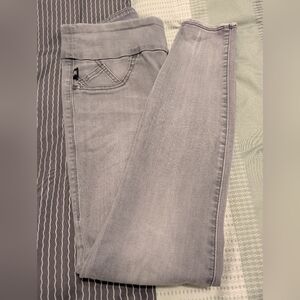 Stylish Gray Women's Jeans